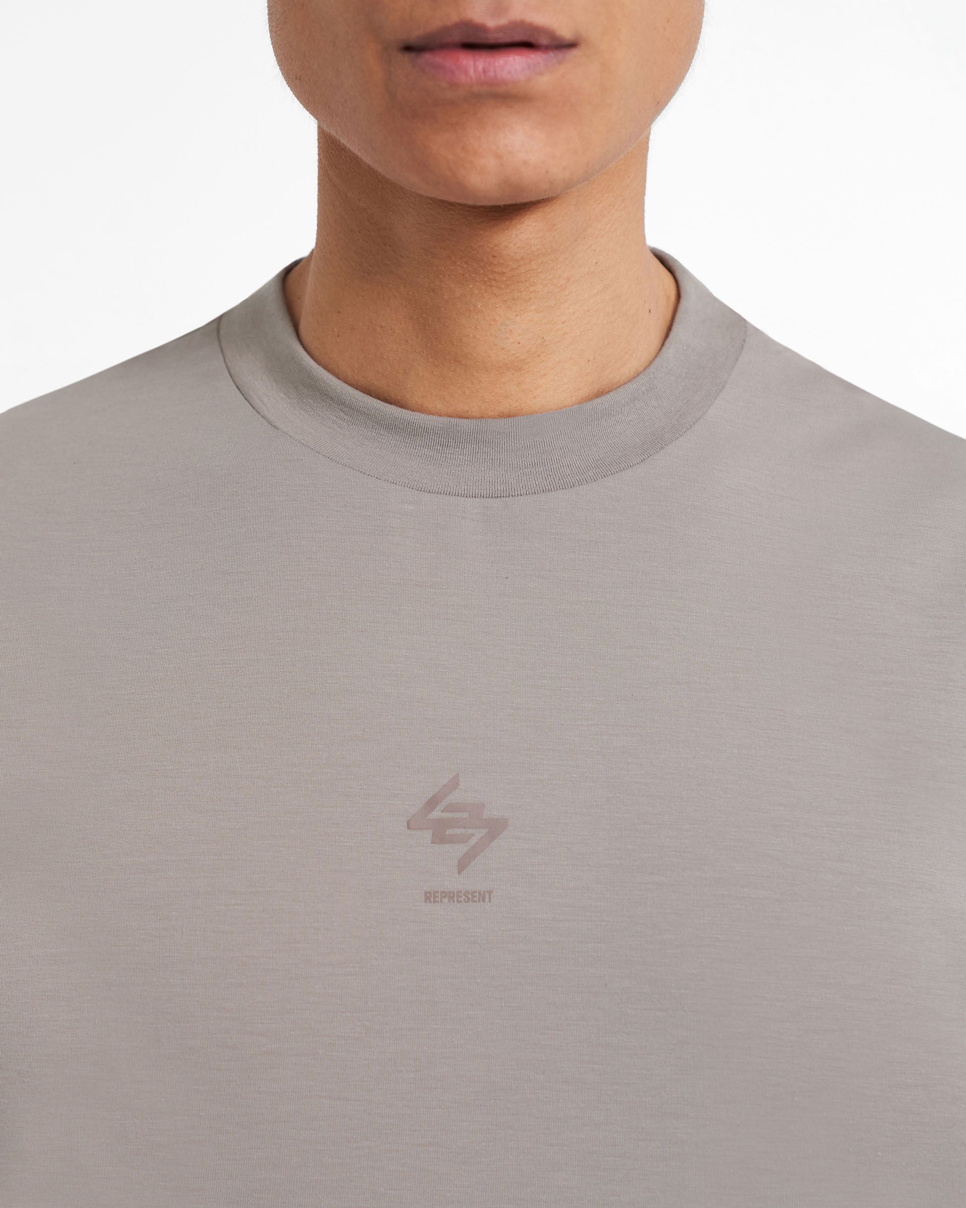 247 Oversized Tank - Cinder - Image 5