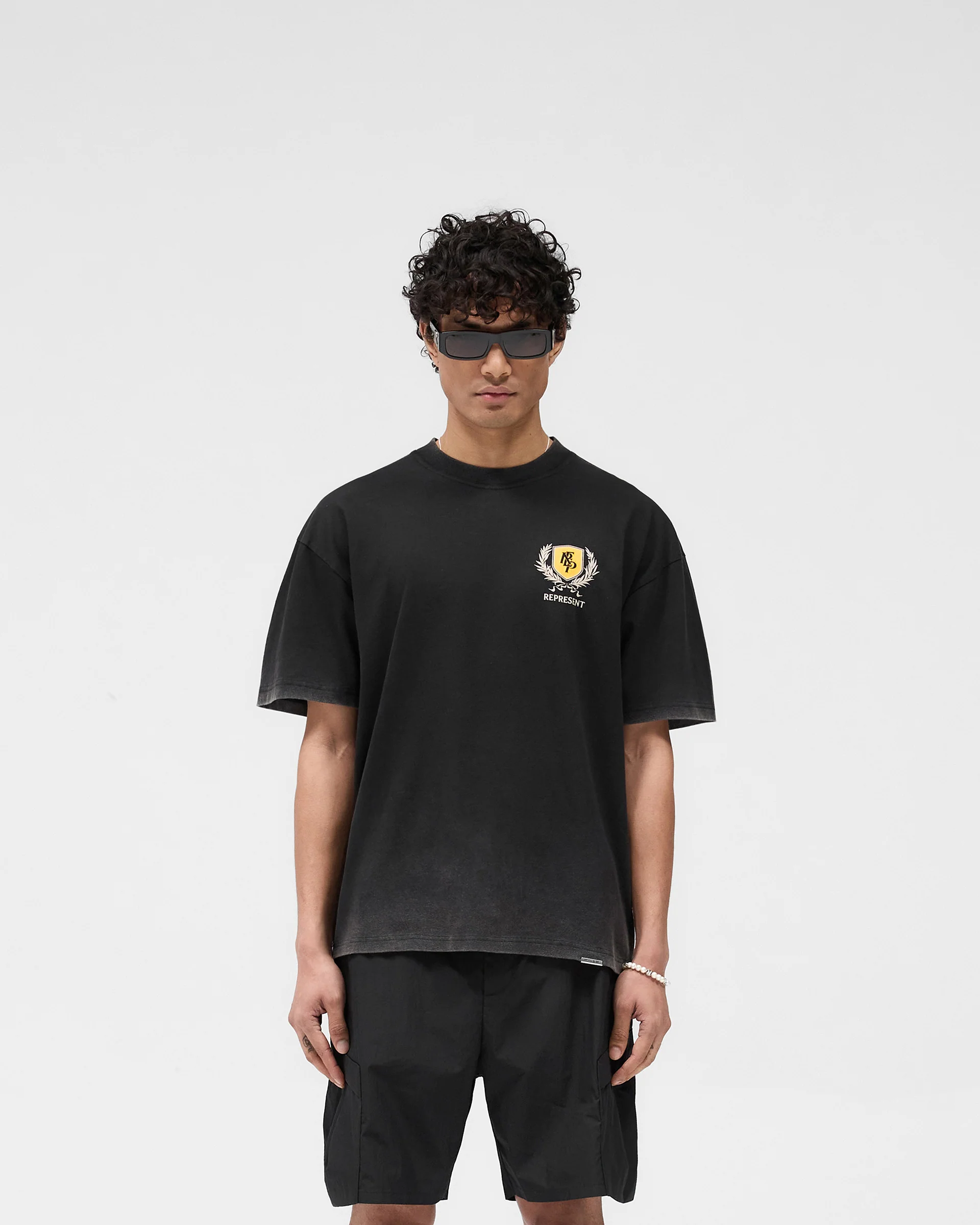 Crest T-Shirt - Vintage Black - Image 3