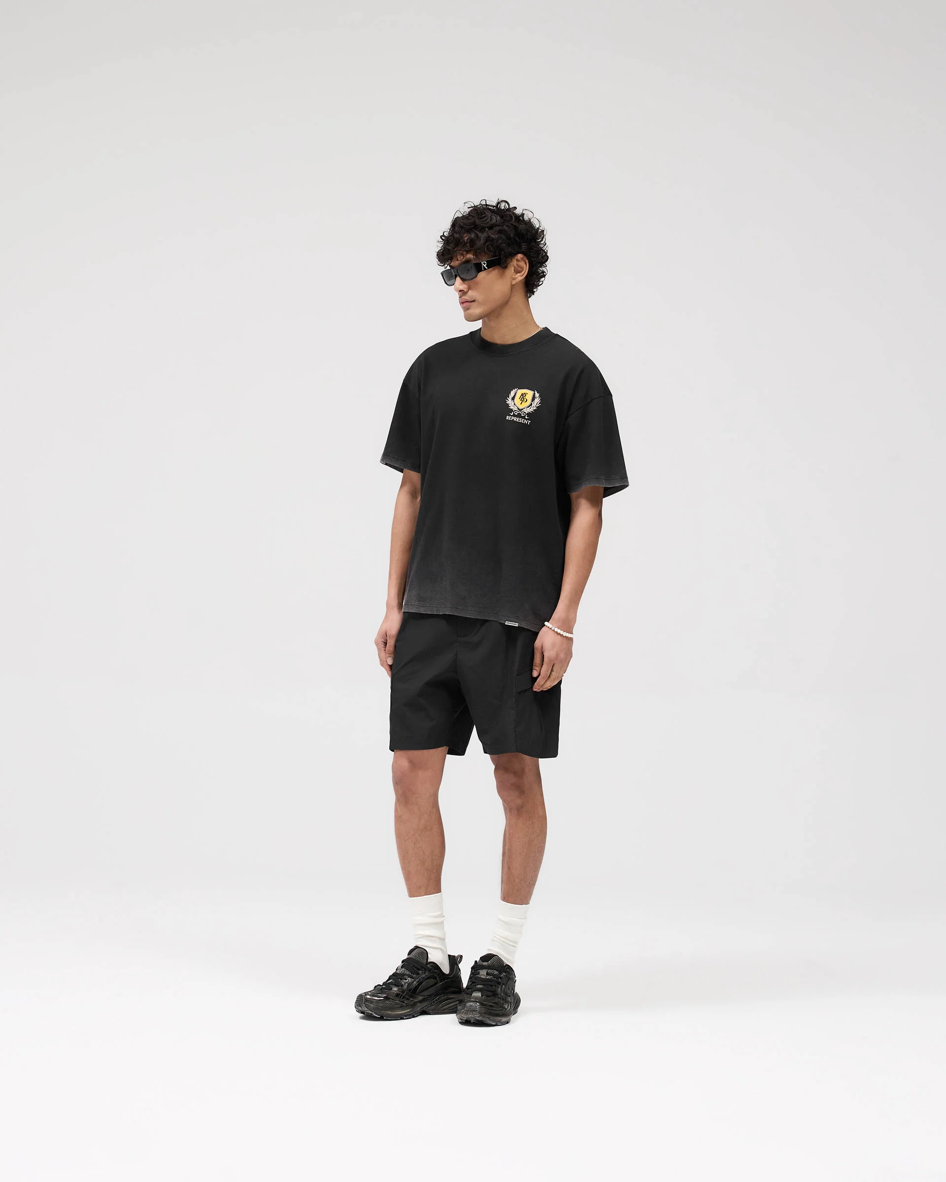 Crest T-Shirt - Vintage Black - Image 7