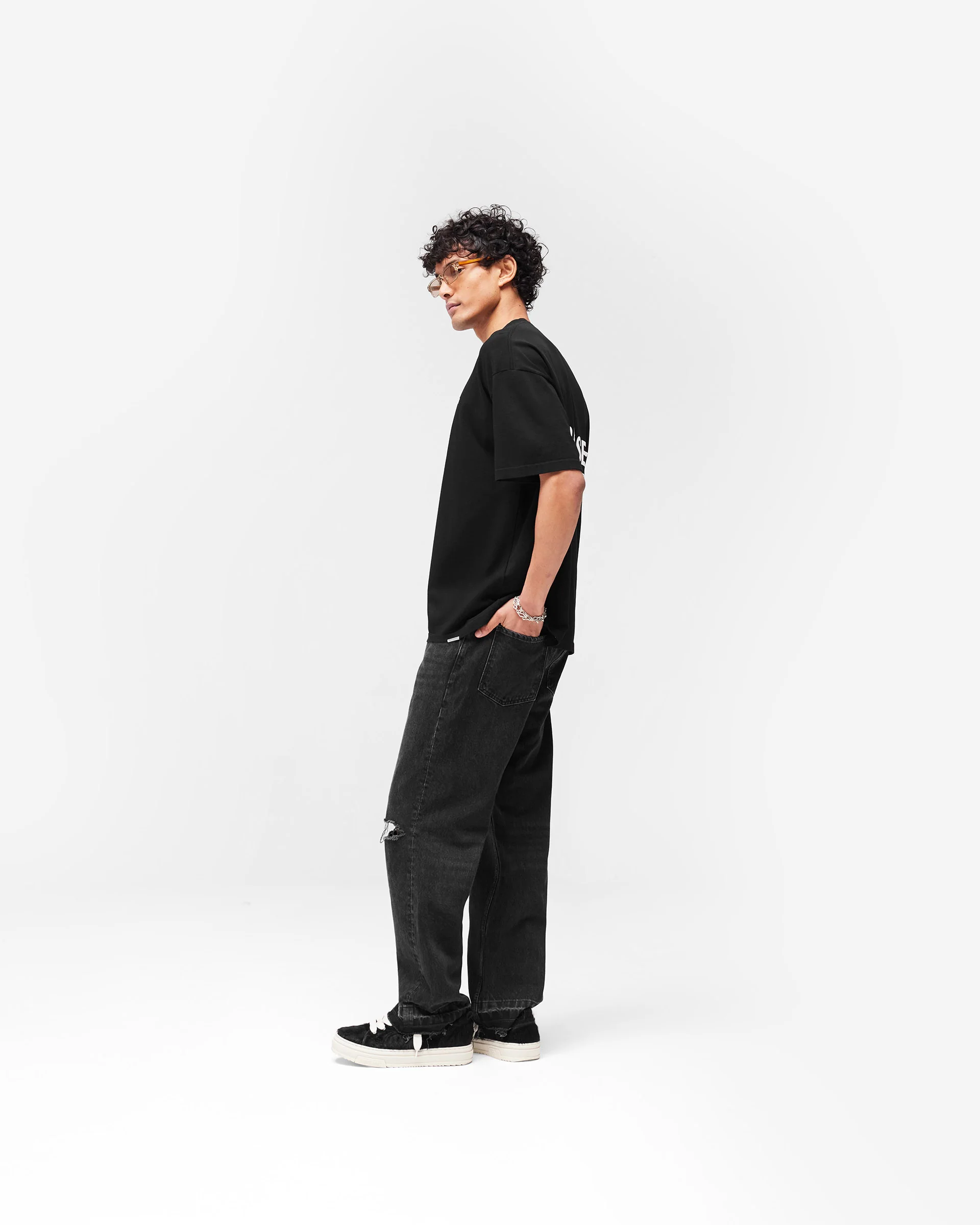 Represent Owners Club T-Shirt - Black - Image 9